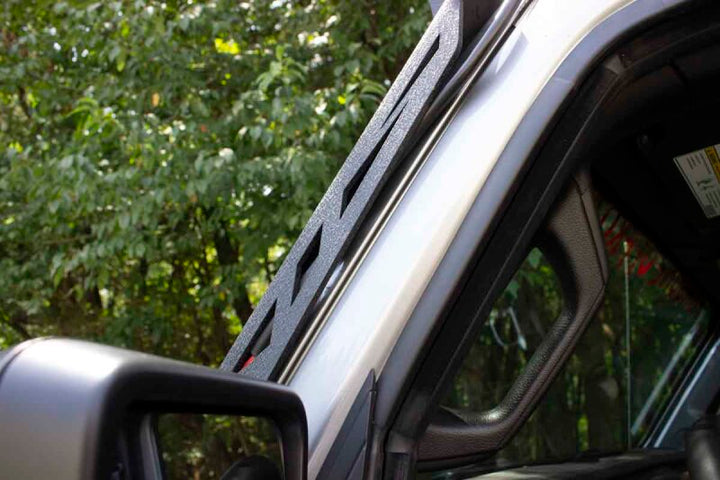 Fishbone Offroad 2018+ Jeep Wrangler JL Windshield Light Bracket - Bull Strap