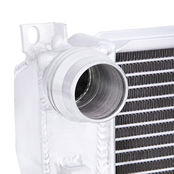Mishimoto 99-06 BMW 323i/323i/328i/330i w/ Auto Transmission Performance Aluminum Radiator - Bull Strap