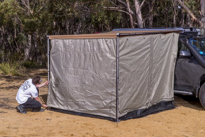 ARB Dlxe Awn Room W/Flr 2.0M79Lg 2000X2500mm 79X98In - Bull Strap
