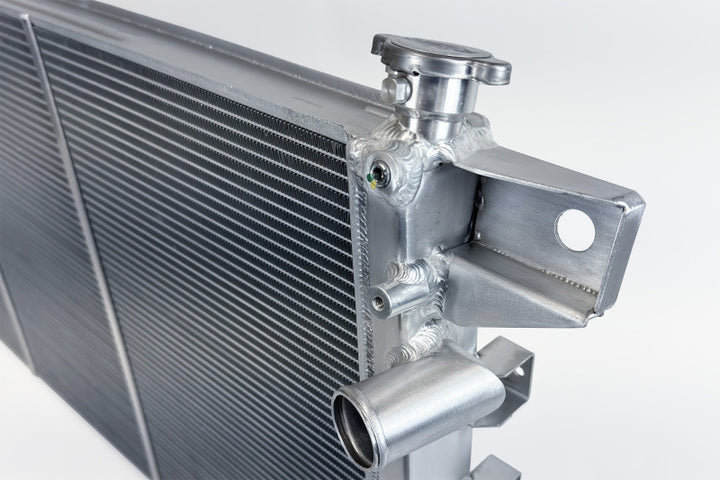 CSF 17-20 Ford Raptor / 15-25 F-150 High Performance Radiator - Bull Strap