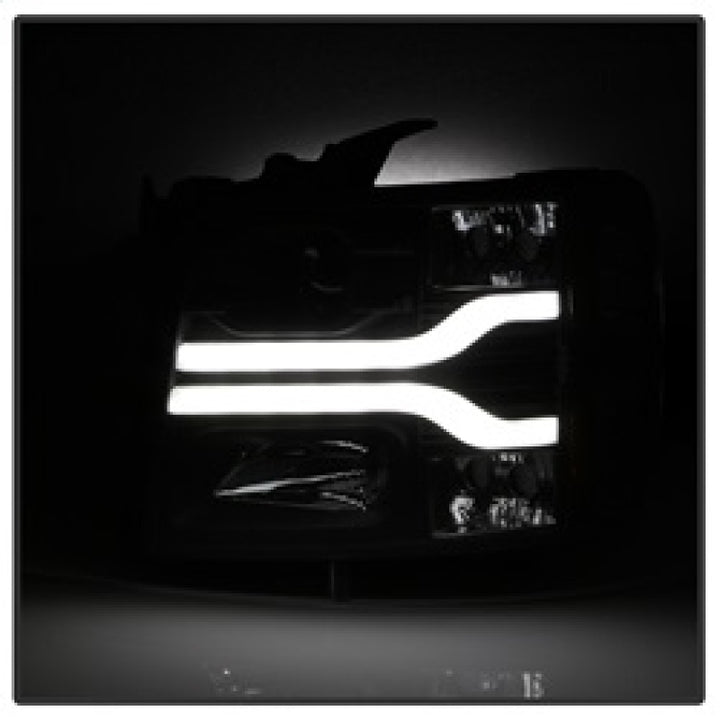 Spyder Chevy Silverado 1500 07-13 Version 3 Projector Headlights - Black PRO-YD-CS07V3-LBDRL-BK - Bull Strap