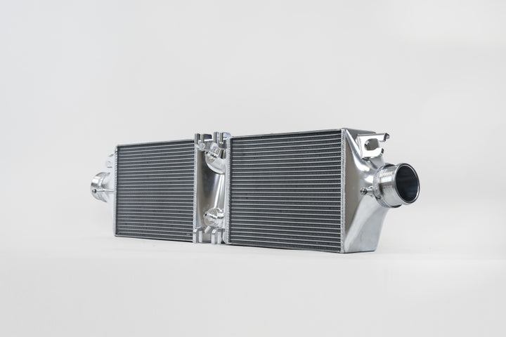 CSF 2019+ Porsche 911 Carrera (3.0L Turbo - Base/S/4/GTS) High Performance Intercooler System - Bull Strap