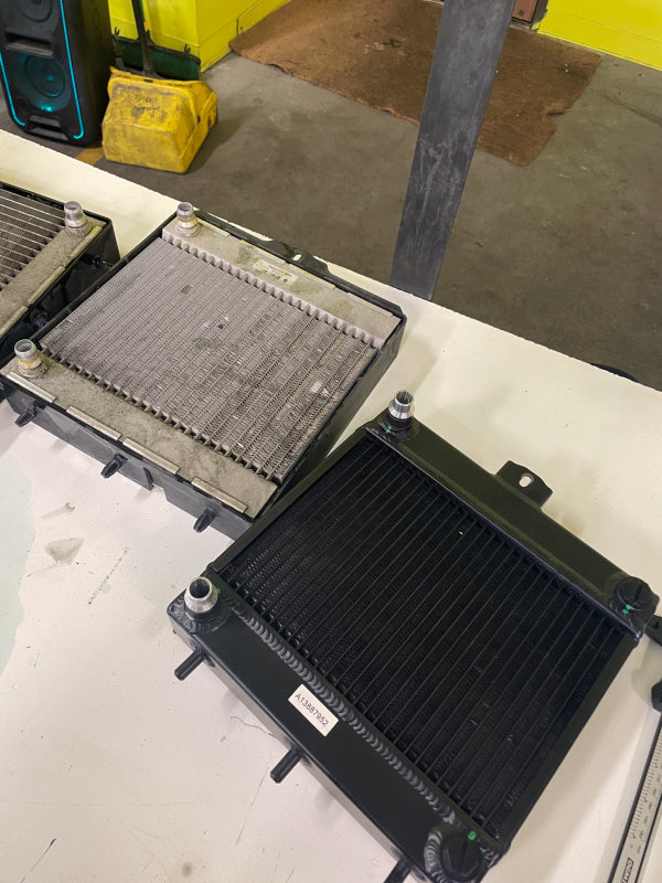 CSF BMW F8X M3/M4/M2C Auxiliary Radiators w/ Rock Guards (Sold Individually - Fits Left and Right - Bull Strap
