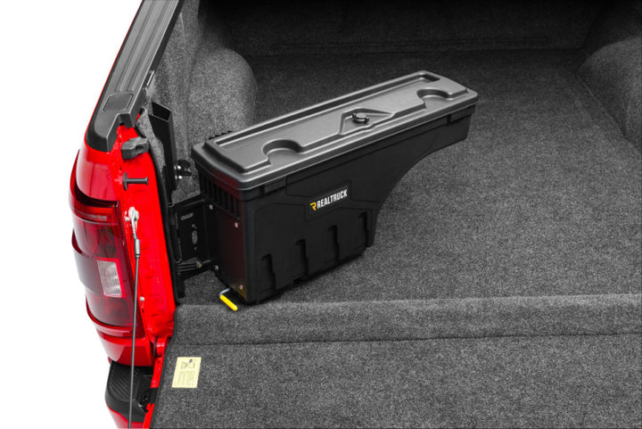 UnderCover 15-20 Ford F-150 Drivers Side SwingH1128-H1157 Case - Black Smooth - Bull Strap