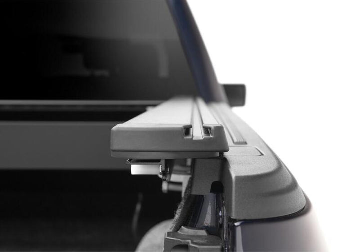 Retrax 21-22 Ford F-150 Super Crew/Super Cab (Incl. 2022 Lightning) 5.5ft Bed RetraxPRO XR - Bull Strap