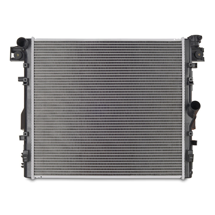 Mishimoto 07-15 Jeep Wrangler JK Replacement Radiator - Plastic - Bull Strap