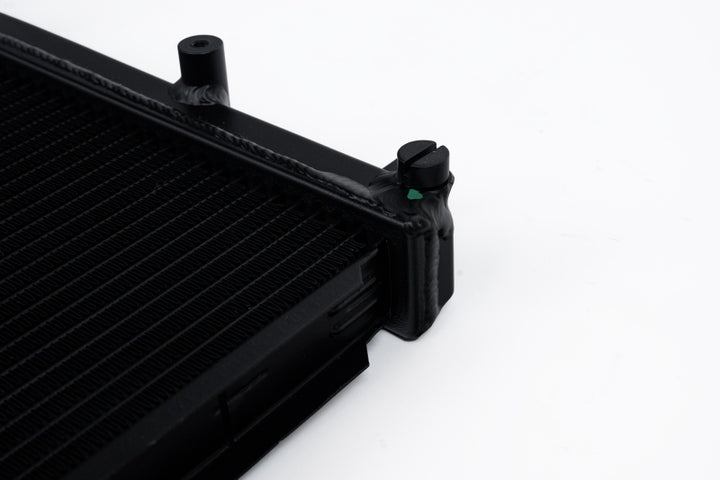 CSF 08-15 Subaru Impreza WRX/STI 1-Row 31mm High-Performance Aluminum Radiator - Black - Bull Strap