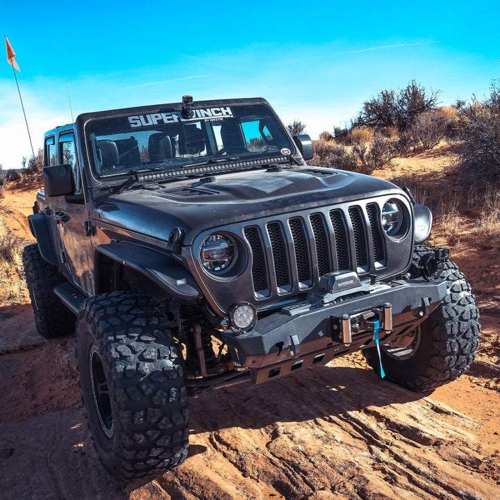 Superwinch 10000 LBS 12V DC 3/8in x 85ft Wire Rope SX 10000 Winch - Bull Strap