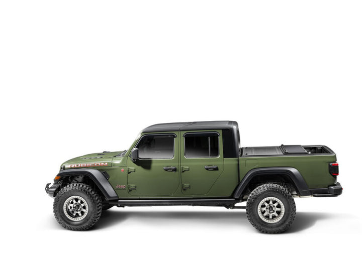 BAK 14-18 GMC Silverado/Sierra 1500 & 15-19 1500/2500/3500 5.9ft. Bed BAKFlip MX4 TS - Bull Strap