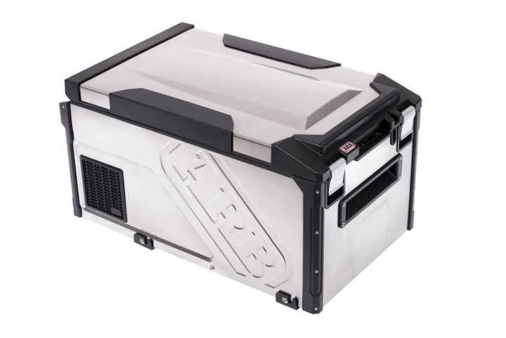 ARB Ss Fridge 63 Quart Usa B Plug - Bull Strap