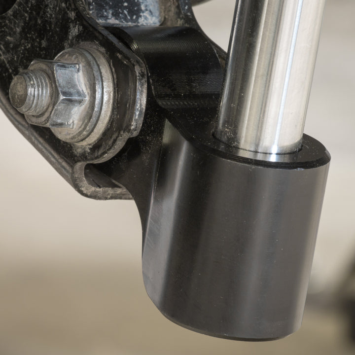 ICON 05-15 Toyota Tacoma 0-3.5in/16-17 Toyota Tacoma 0-2.75in Stage 9 Suspension System w/Billet Uca - Bull Strap