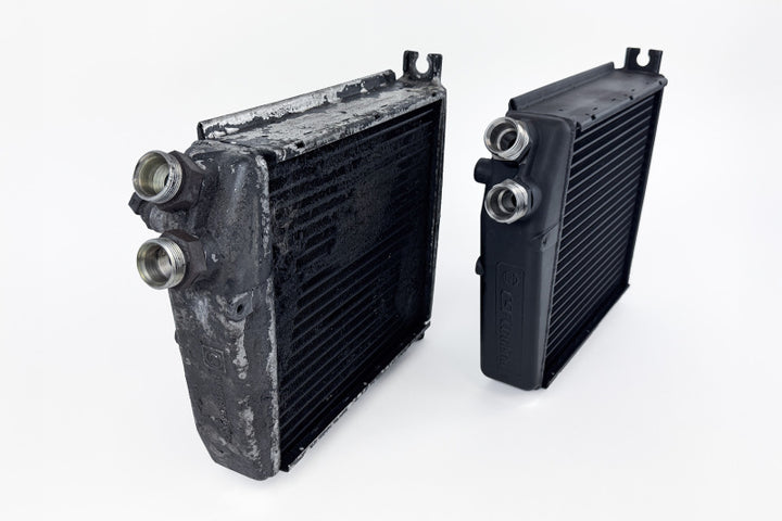 CSF Porsche 964/993 OEM+ Performance Fender Oil Cooler - Bull Strap