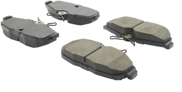 StopTech Performance 05-09 Ford Mustang Cobra/Mach 1 V6/GT / 10 Shelby/Shelby GT Rear Brake Pads - Bull Strap