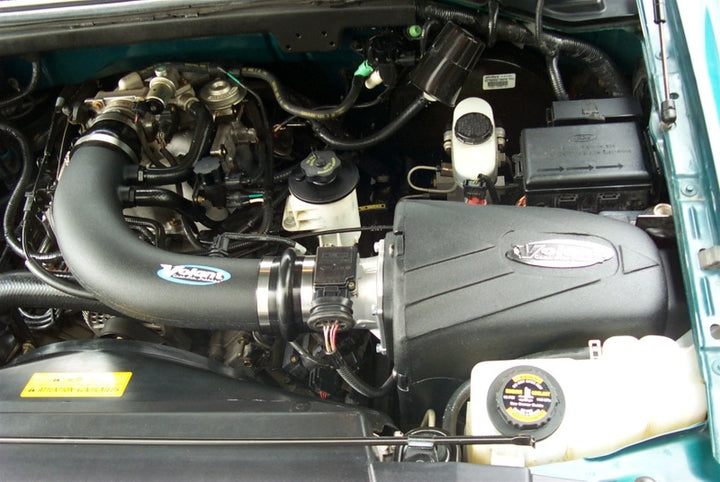 Volant 97-02 Ford Expedition 4.6 V8 Pro5 Closed Box Air Intake System - Bull Strap