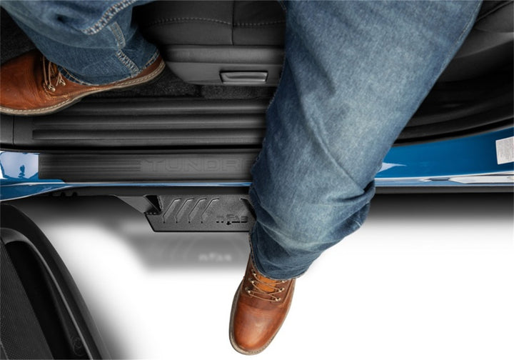 N-Fab EPYX 05-18 Toyota Tacoma Double Cab - Cab Length - Tex. Black - Bull Strap