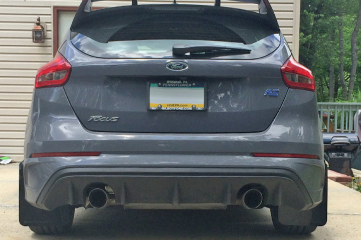 Rally Armor 12-19 Ford Focus ST / 16-19 RS Black Mud Flap w/Grey Logo - Bull Strap