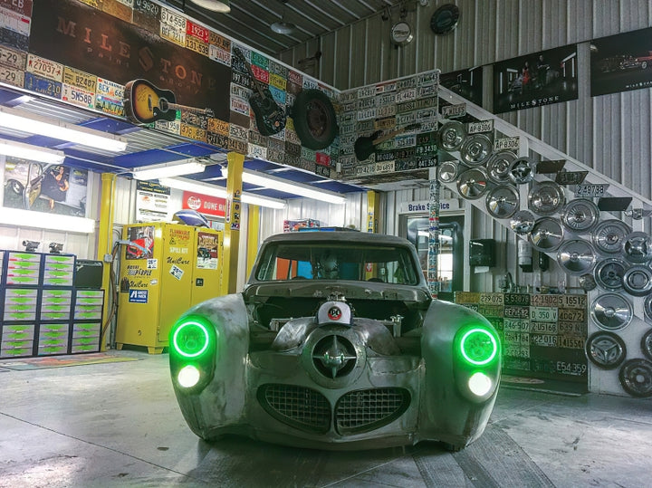Oracle Pre-Installed Lights 7 IN. Sealed Beam - White Halo - Bull Strap