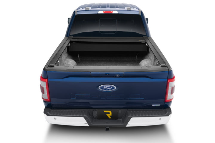 Retrax 21-22 Ford F-150 Super Crew/Super Cab (Incl. 2022 Lightning) 5.5ft Bed RetraxPRO XR - Bull Strap