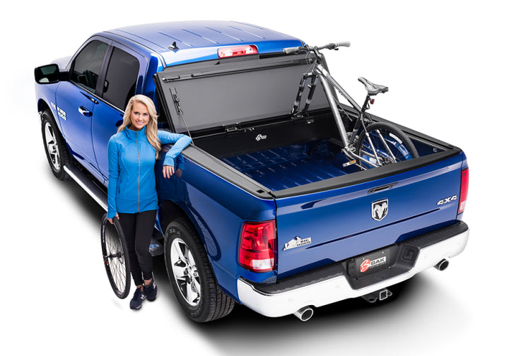 BAK 09-18 Dodge Ram 1500 (19-20 Classic Only) 5ft 7in Bed (w/ Ram Box) BAKFlip MX4 Matte Finish - Bull Strap